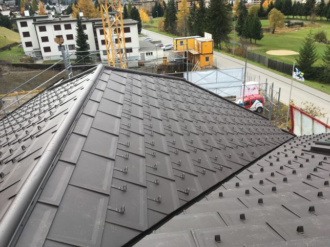  Prefa Dachplattensystem R.16. Eine sehr leichte Aluminiumeindeckung. Ist in einer vielfalt von Farben erhältlich 